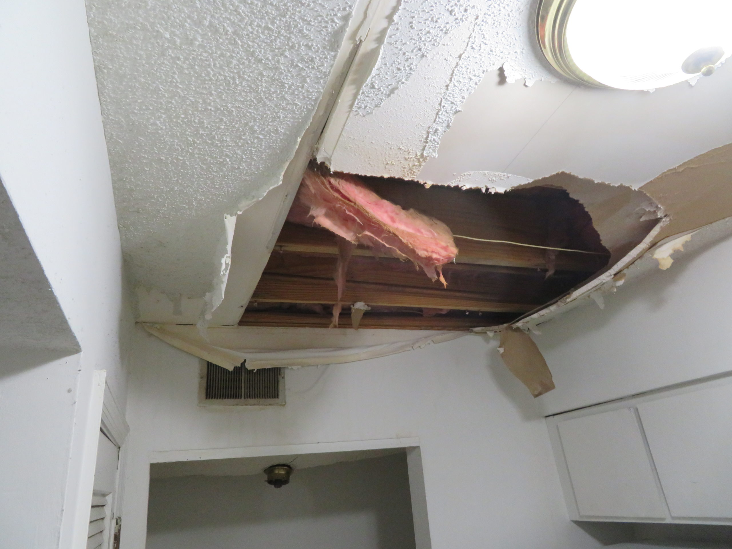 water issues with ceiling